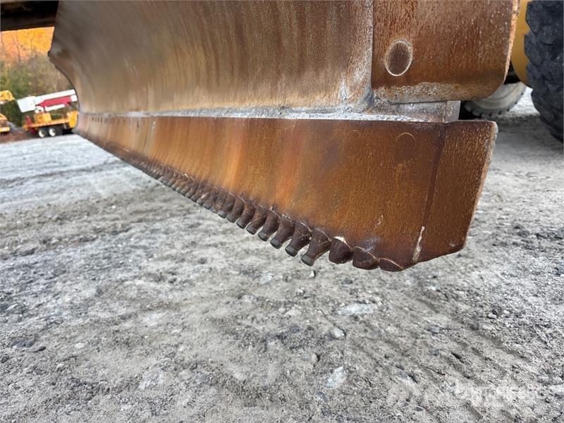 CAT 14H Motor Grader معدات تمهيد الطرق