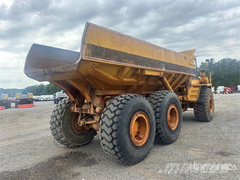 CAT 250B Articulated Dump Truck Zglobni demperji