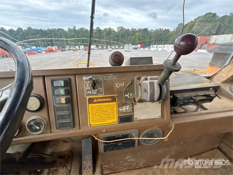 CAT 250B Articulated Dump Truck Zglobni demperji