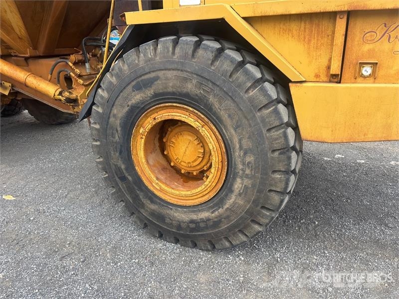 CAT 250B Articulated Dump Truck Zglobni demperji