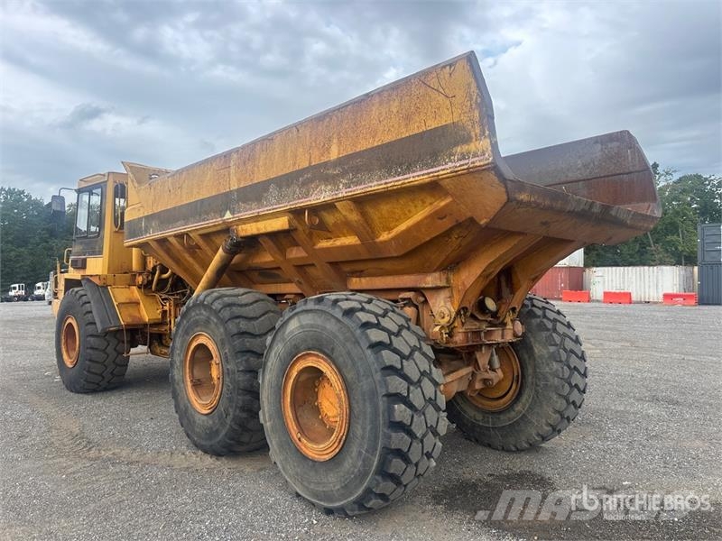 CAT 250B Articulated Dump Truck Zglobni demperji