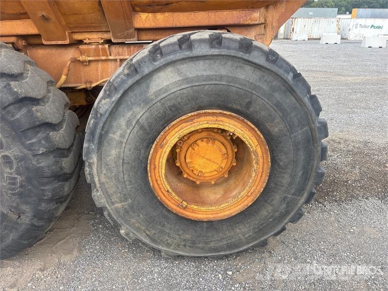 CAT 250B Articulated Dump Truck Zglobni demperji