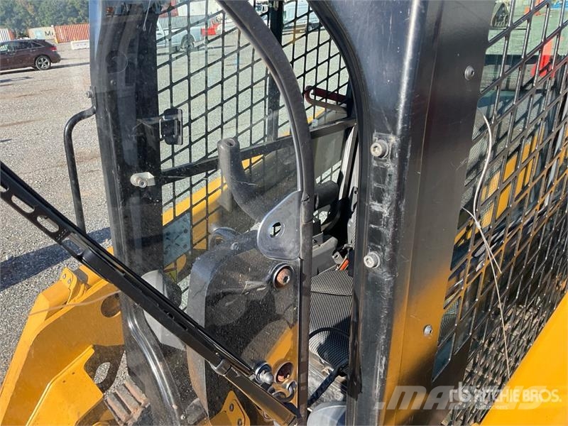 CAT 259D3 Compact Track Loader Mini Pale Gommate