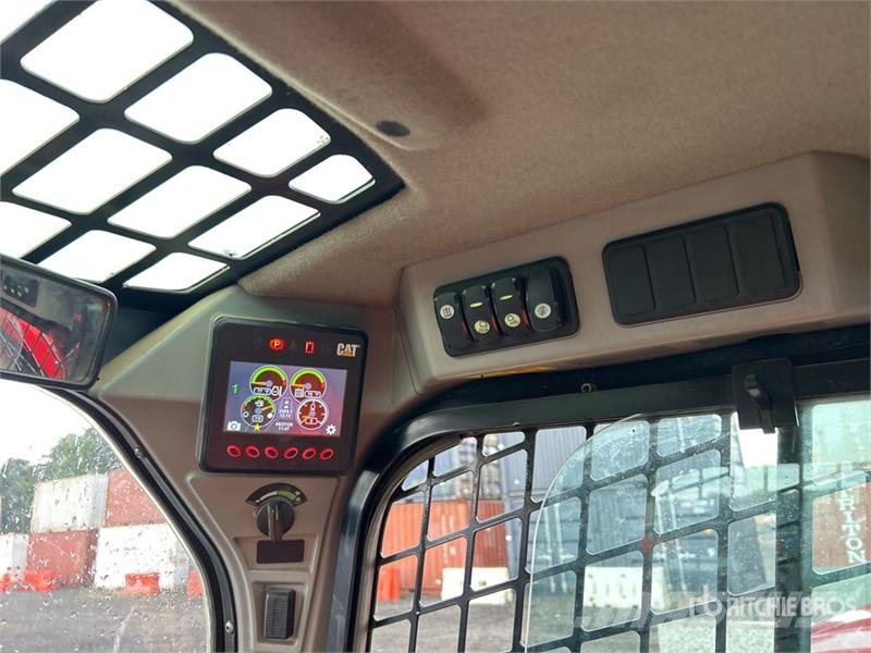 CAT 262D Kompaktlastere