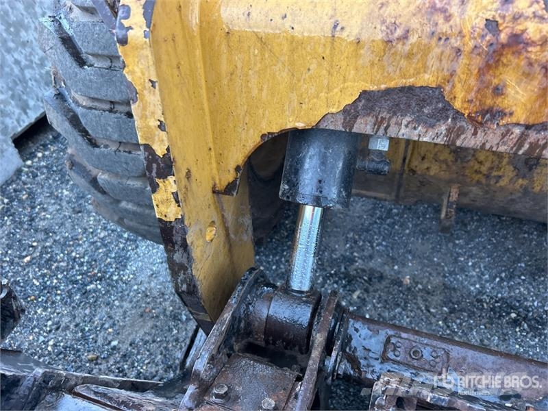 CAT 262D Kompaktlastere