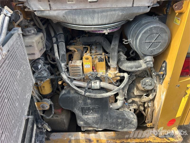 CAT 262D3 Two-Speed High Flow XPS Skid Steer Loader Φορτωτάκια