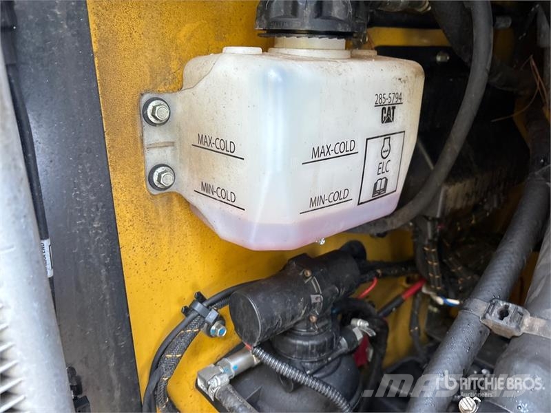CAT 262D3 Two-Speed Skid Steer Loader Minilæsser - skridstyret