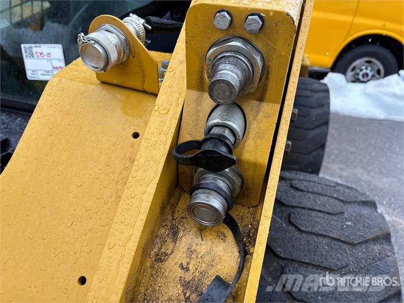 CAT 262D3 Two-Speed Skid Steer Loader Minilæsser - skridstyret