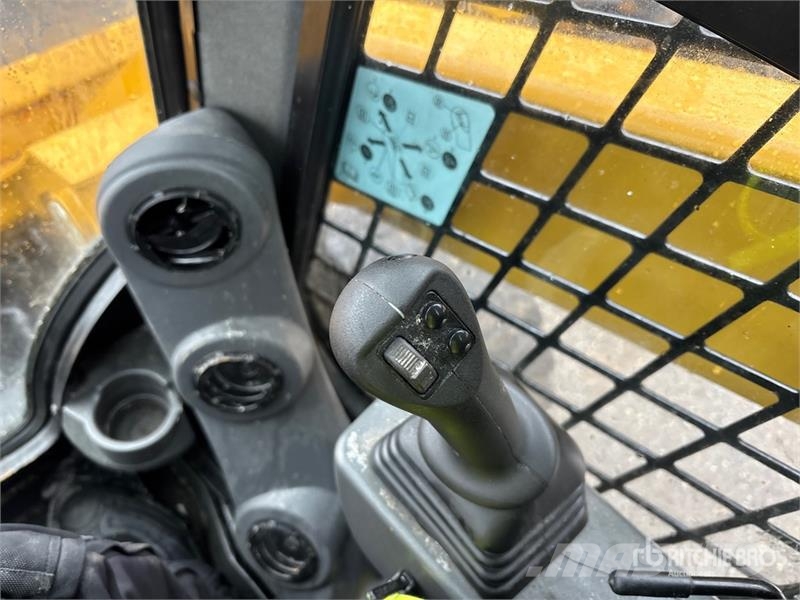 CAT 262D3 Two-Speed Skid Steer Loader Minilæsser - skridstyret