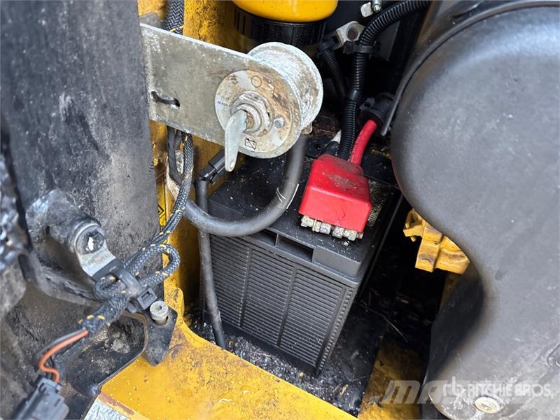 CAT 262D3 Two-Speed Skid Steer Loader Minilæsser - skridstyret