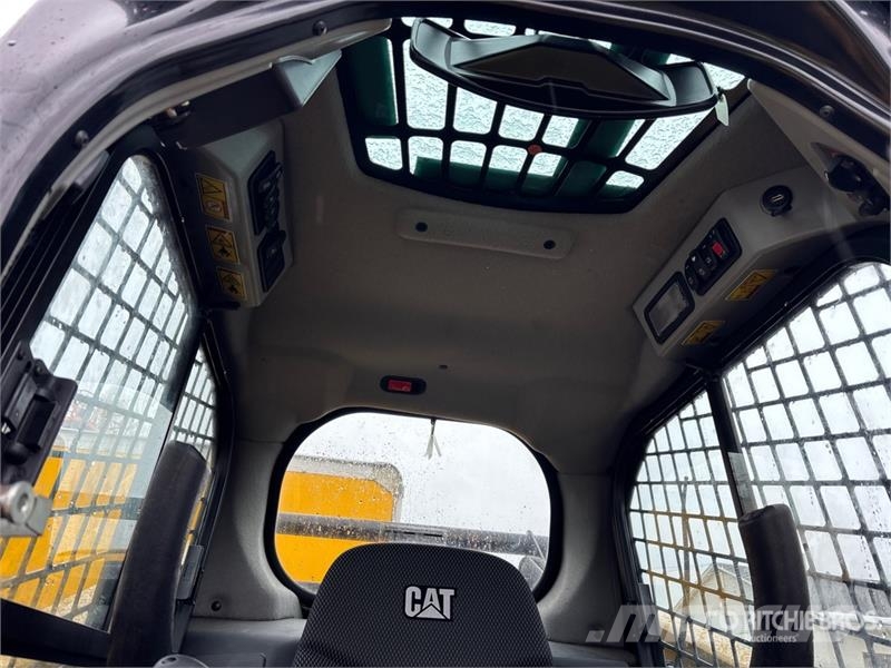 CAT 262D3 Two-Speed Skid Steer Loader Minilæsser - skridstyret