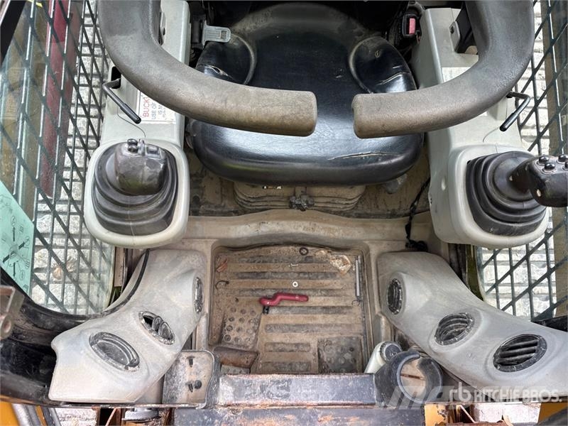 CAT 277C Skid steer mini nakladalci