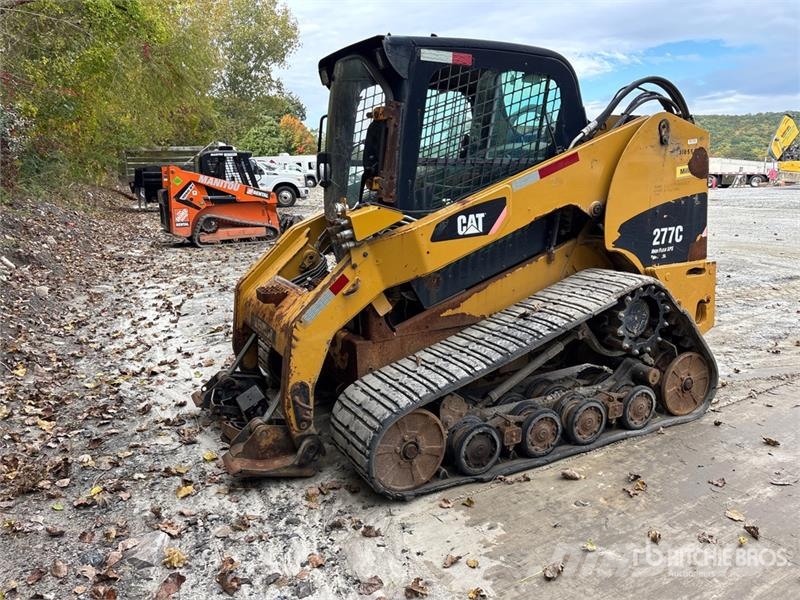 CAT 277C Skid steer mini nakladalci