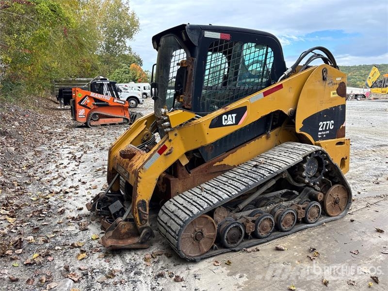 CAT 277C Skid steer mini nakladalci