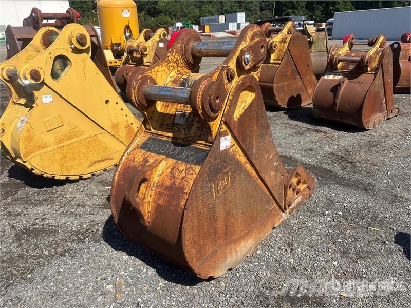 CAT 28 in Digging Excavator Bucket - Fits Cat 330 Kašike / Korpe