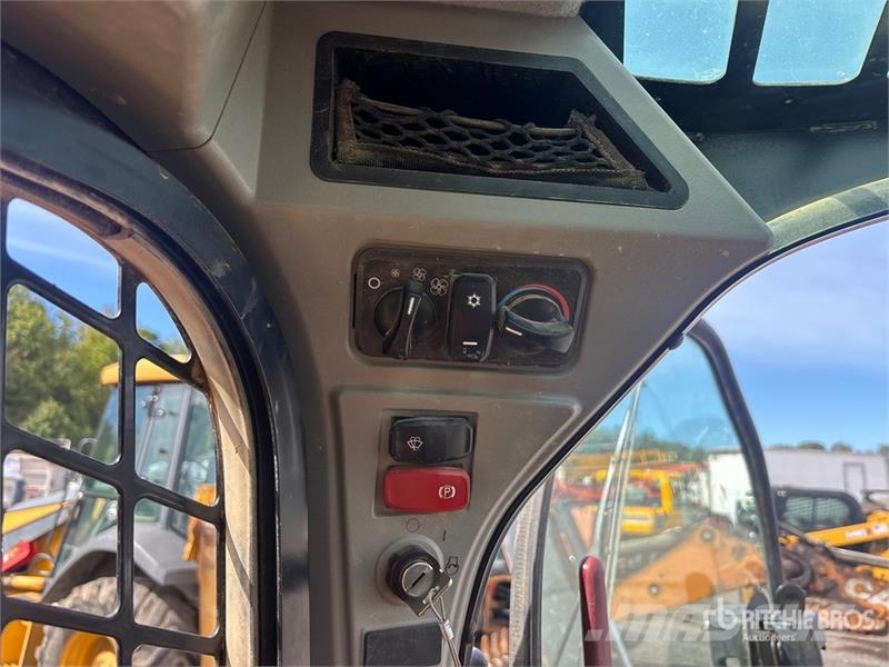 CAT 289D3 Kompaktrakodók