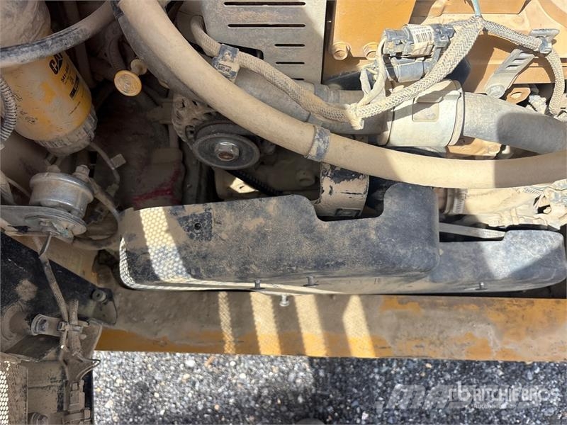 CAT 289D3 Kompaktrakodók