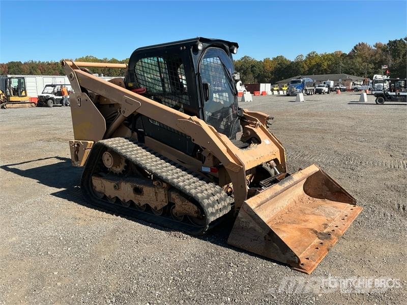 CAT 299D XHP Compact Track Loader Krautuvai su šoniniu pasukimu