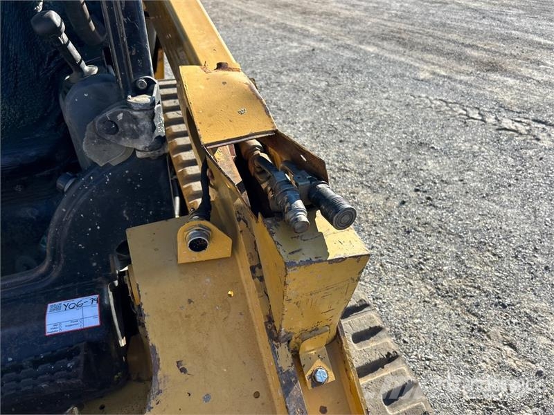CAT 299D XHP Two-Speed Compact Track Loader Skid steer mini nakladalci