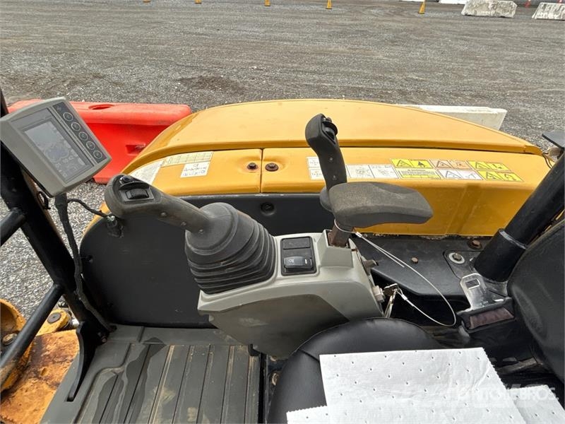 CAT 305E2 CR Mini Excavator Mini ekskavatori < 7 t
