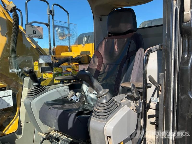 CAT 320E L Tracked Excavator Crawler excavators