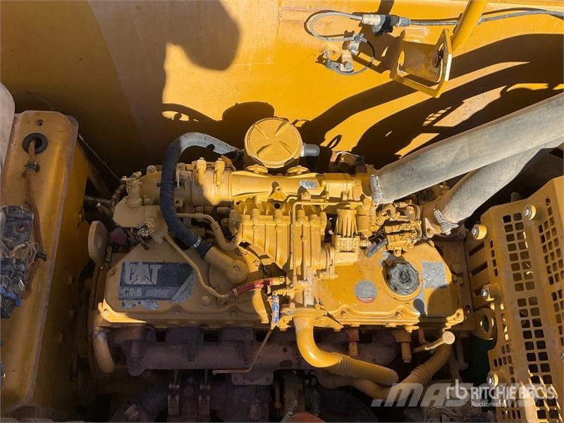 CAT 320E L Tracked Excavator Crawler excavators