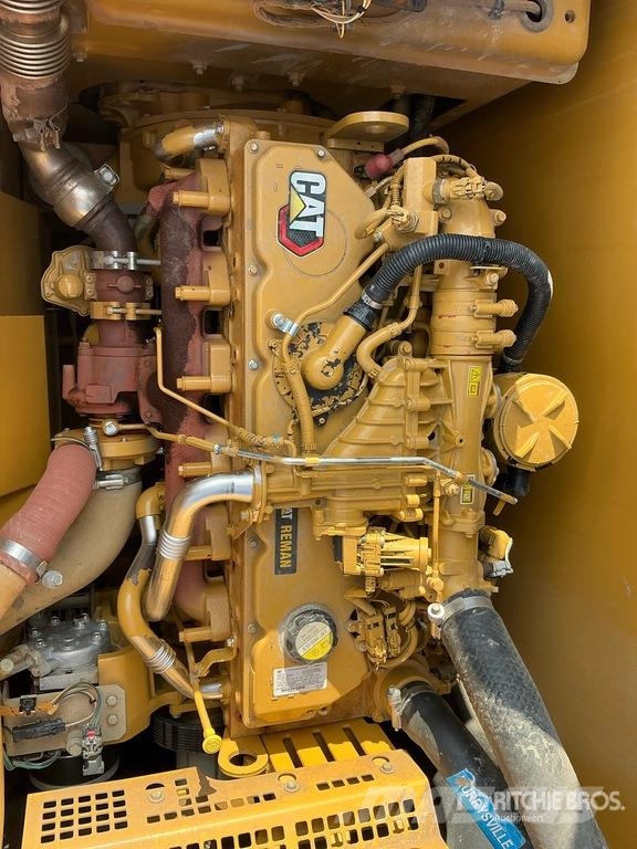 CAT 320E L Tracked Excavator Roomikekskavaatorid