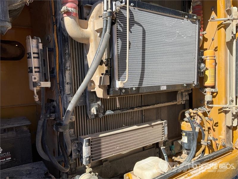 CAT 320E L Tracked Excavator Crawler excavators