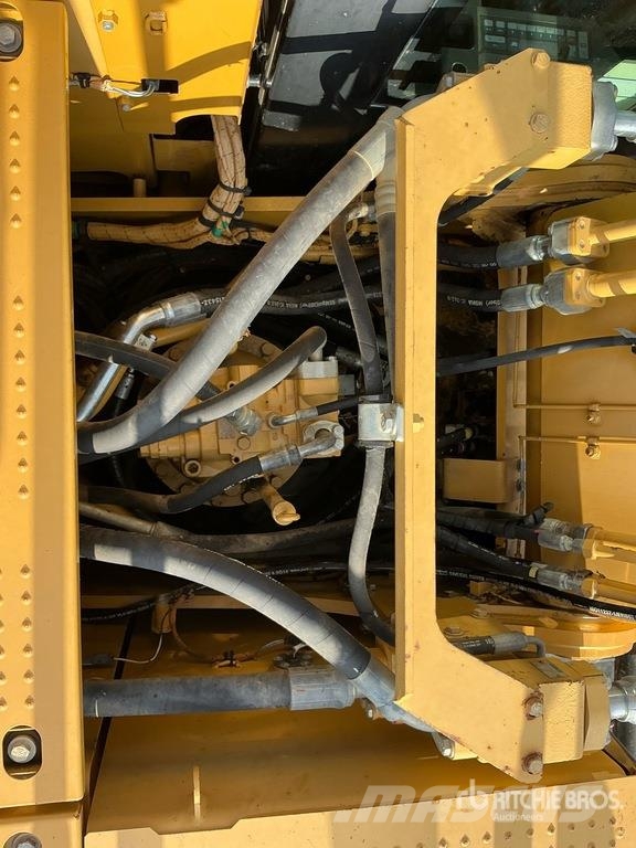 CAT 320E L Tracked Excavator Roomikekskavaatorid