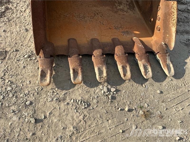 CAT 320E L Tracked Excavator Roomikekskavaatorid