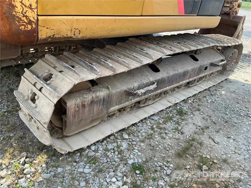 CAT 320E L Tracked Excavator Roomikekskavaatorid