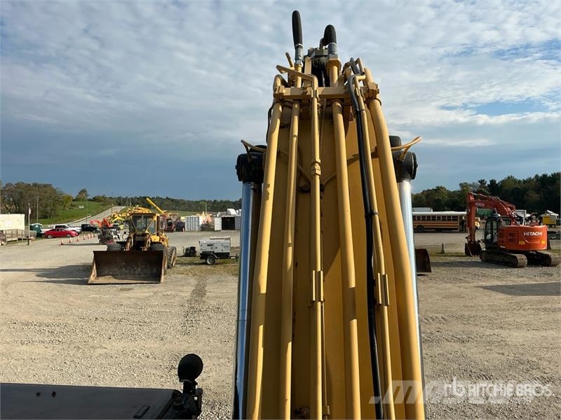 CAT 320E L Tracked Excavator Roomikekskavaatorid