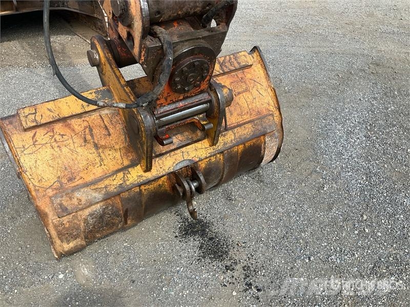 CAT 320L Εκσκαφείς με ερπύστριες