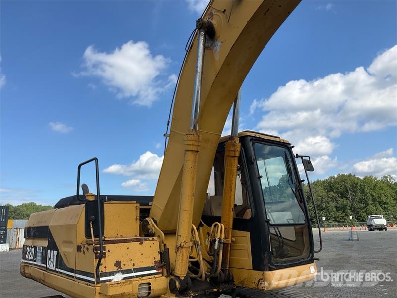 CAT 320L Εκσκαφείς με ερπύστριες
