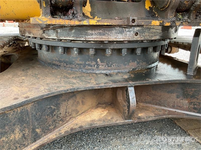 CAT 320L Bagri goseničarji