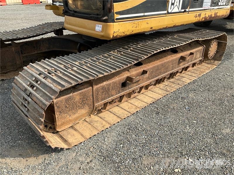 CAT 320L Bagri goseničarji