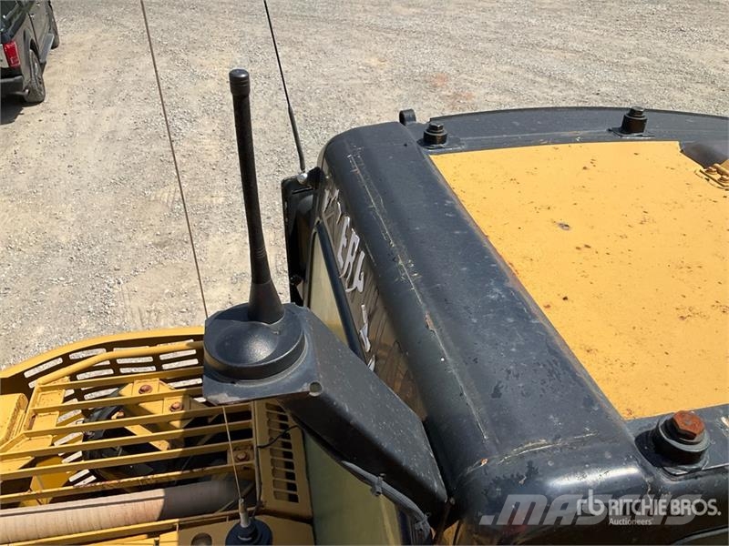 CAT 321D LCR Tracked Excavator Raupenbagger