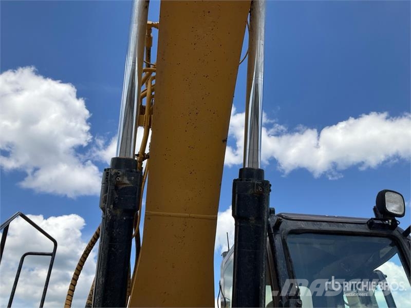 CAT 321D LCR Tracked Excavator Raupenbagger