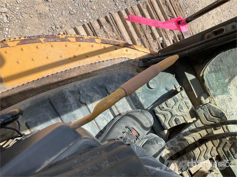 CAT 321D LCR Tracked Excavator Raupenbagger