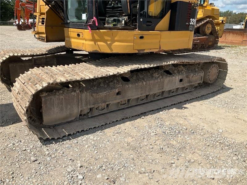 CAT 321D LCR Tracked Excavator Raupenbagger