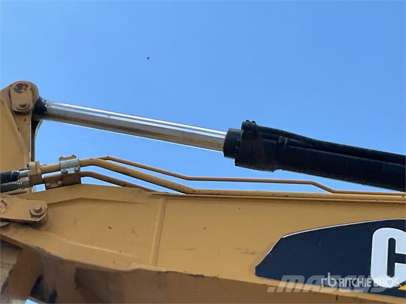 CAT 321D LCR Tracked Excavator Raupenbagger