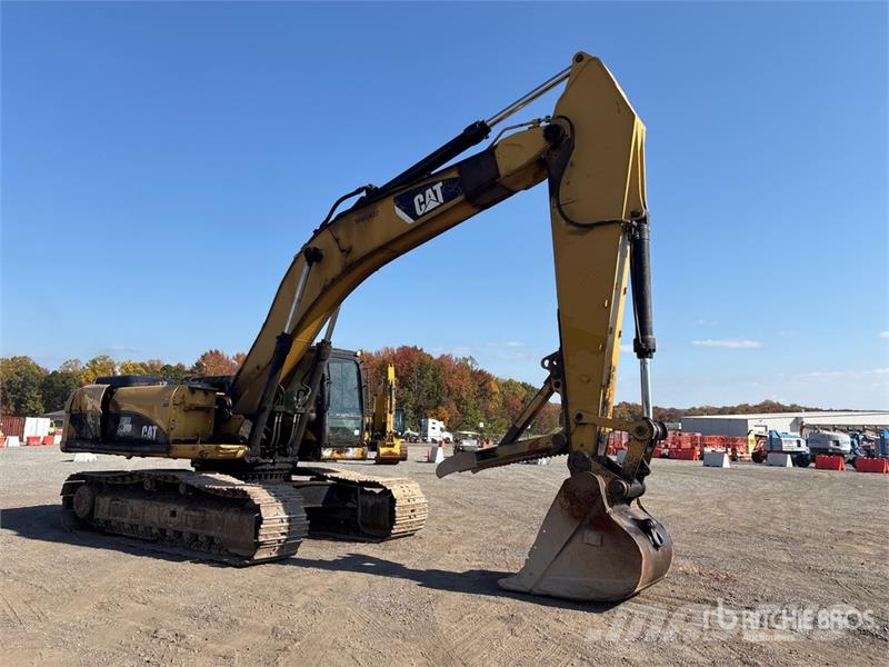 CAT 330D L Tracked Excavator Raupenbagger
