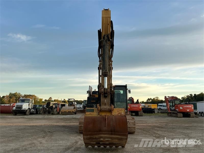 CAT 336E L Tracked Excavator Lánctalpas kotrók