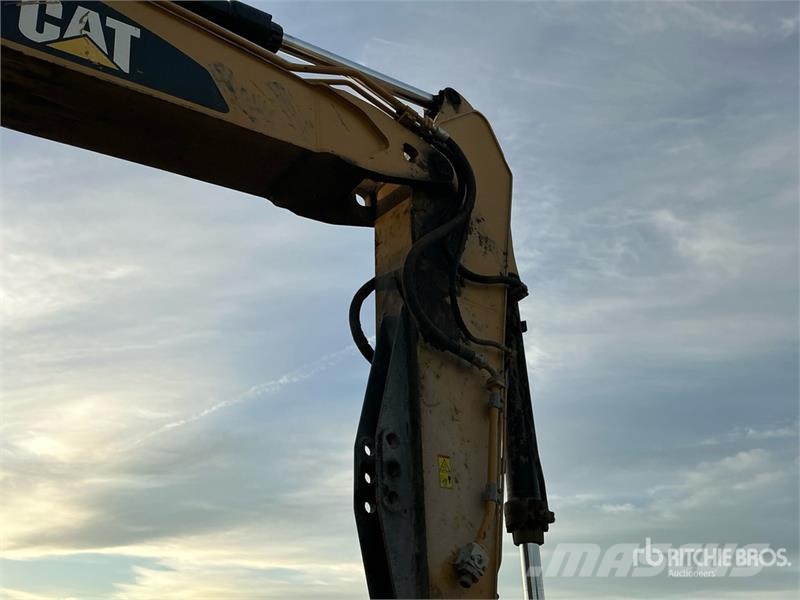 CAT 336E L Tracked Excavator Lánctalpas kotrók
