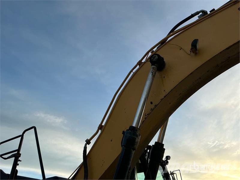 CAT 336E L Tracked Excavator Lánctalpas kotrók