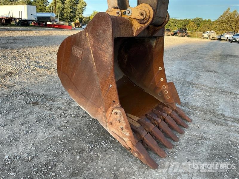 CAT 336E L Tracked Excavator Lánctalpas kotrók