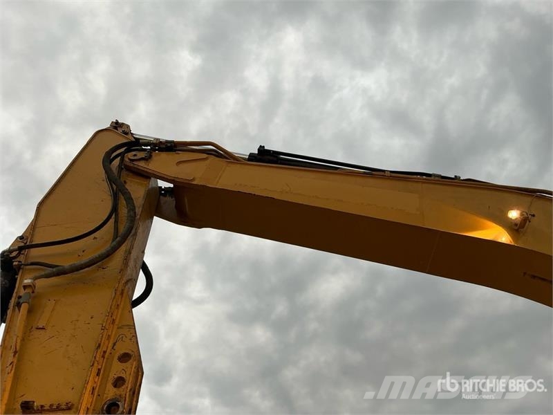 CAT 336F L Tracked Excavator Kāpurķēžu ekskavatori