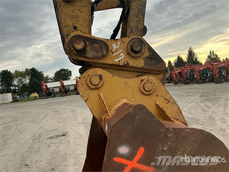 CAT 336F L Tracked Excavator Kāpurķēžu ekskavatori
