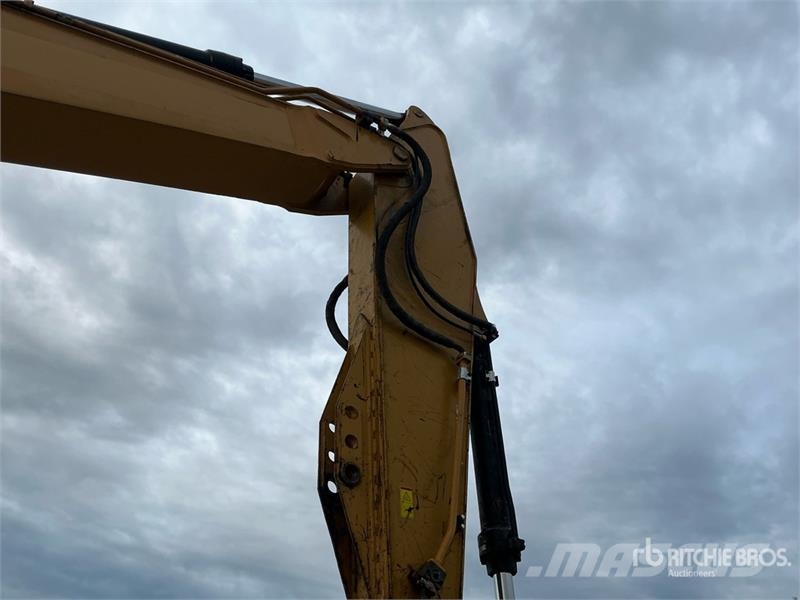 CAT 336F L Tracked Excavator Kāpurķēžu ekskavatori