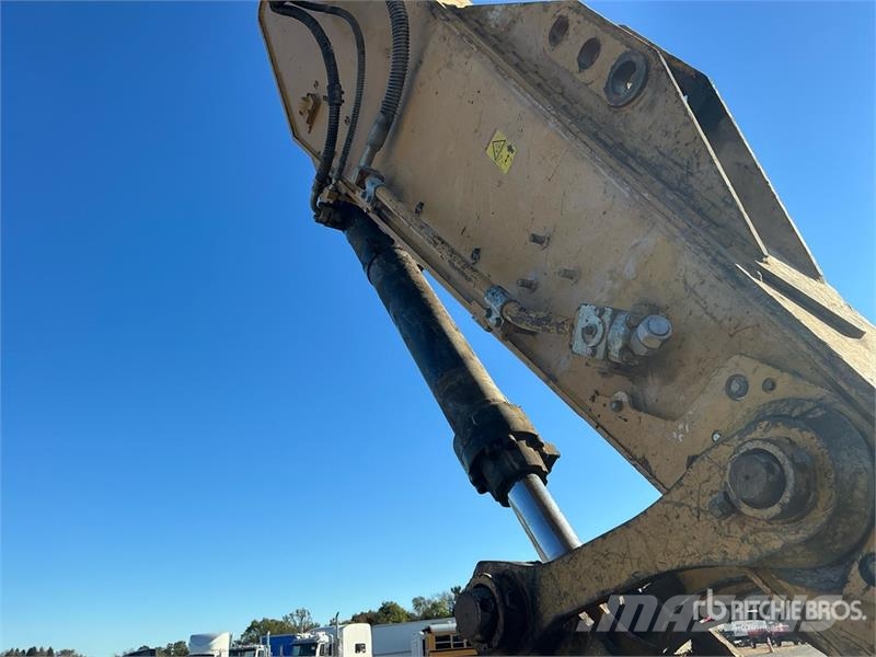 CAT 336F L Tracked Excavator Crawler excavators